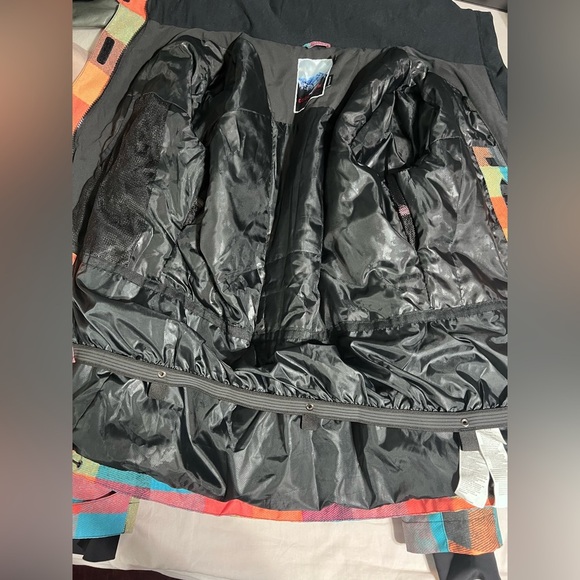 GSOU SNOW Ski Jacket Warm Winter Snow Coat Plaid Unisex Sz M 10K Regular Fit EUC - Picture 7 of 10